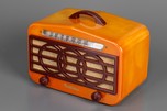 Rare Belletone 126 ’3-Ring’ Catalin Radio in Yellow + Maroon